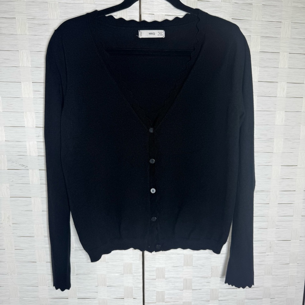 MNG Black Scalloped Edges Button Down Lightweight‎ Cardigan Sweater Size Medium